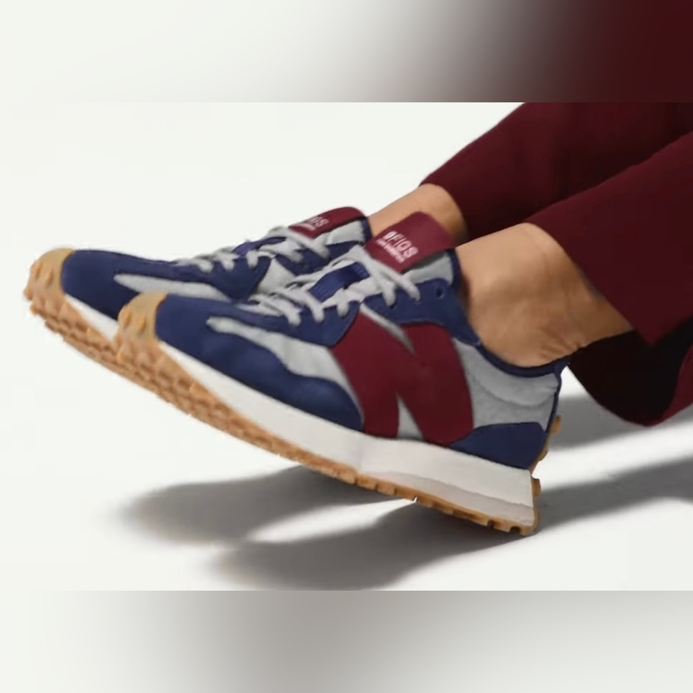 WMNs Navy FIGS x New Balance 327s